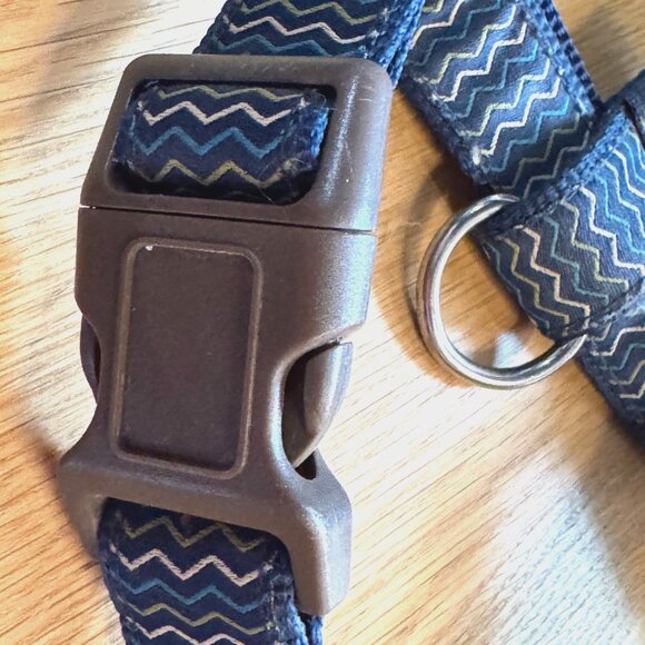 No Pull Dog T-Harness, Chevron Pattern Blue & Green with Brown Buckle - Picture 5 of 14